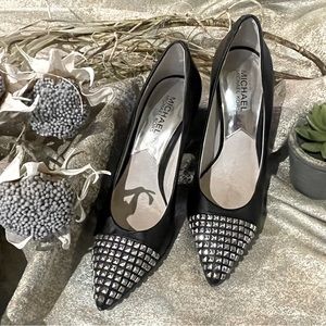 Michael Kors Black w/ Silver Studded Pointed Toe Heels sz 6